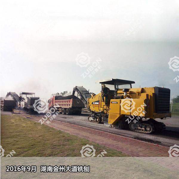 高等級公路瀝青混凝土路面機械化養(yǎng)護維修保養(yǎng)工程